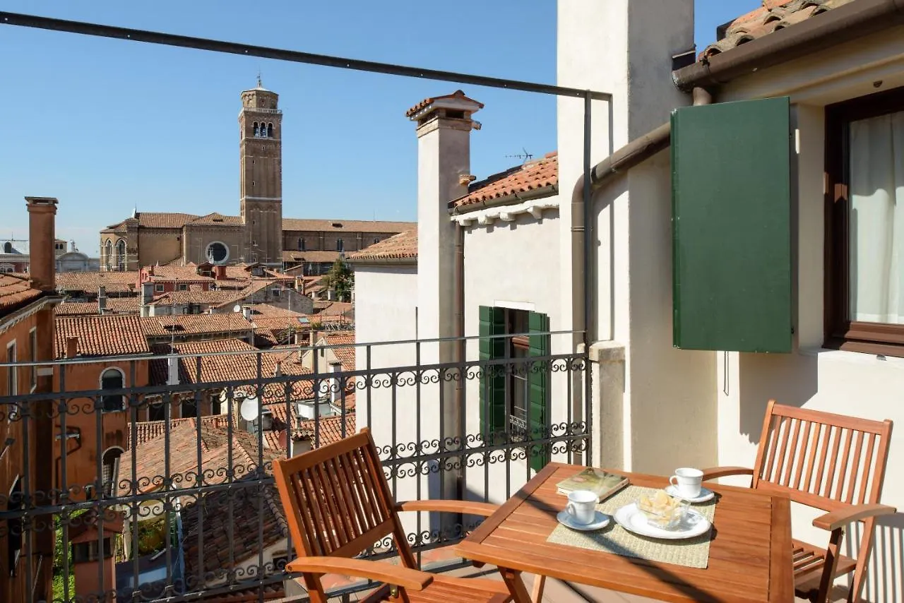 Celestina Grand Canal Apartment Venice